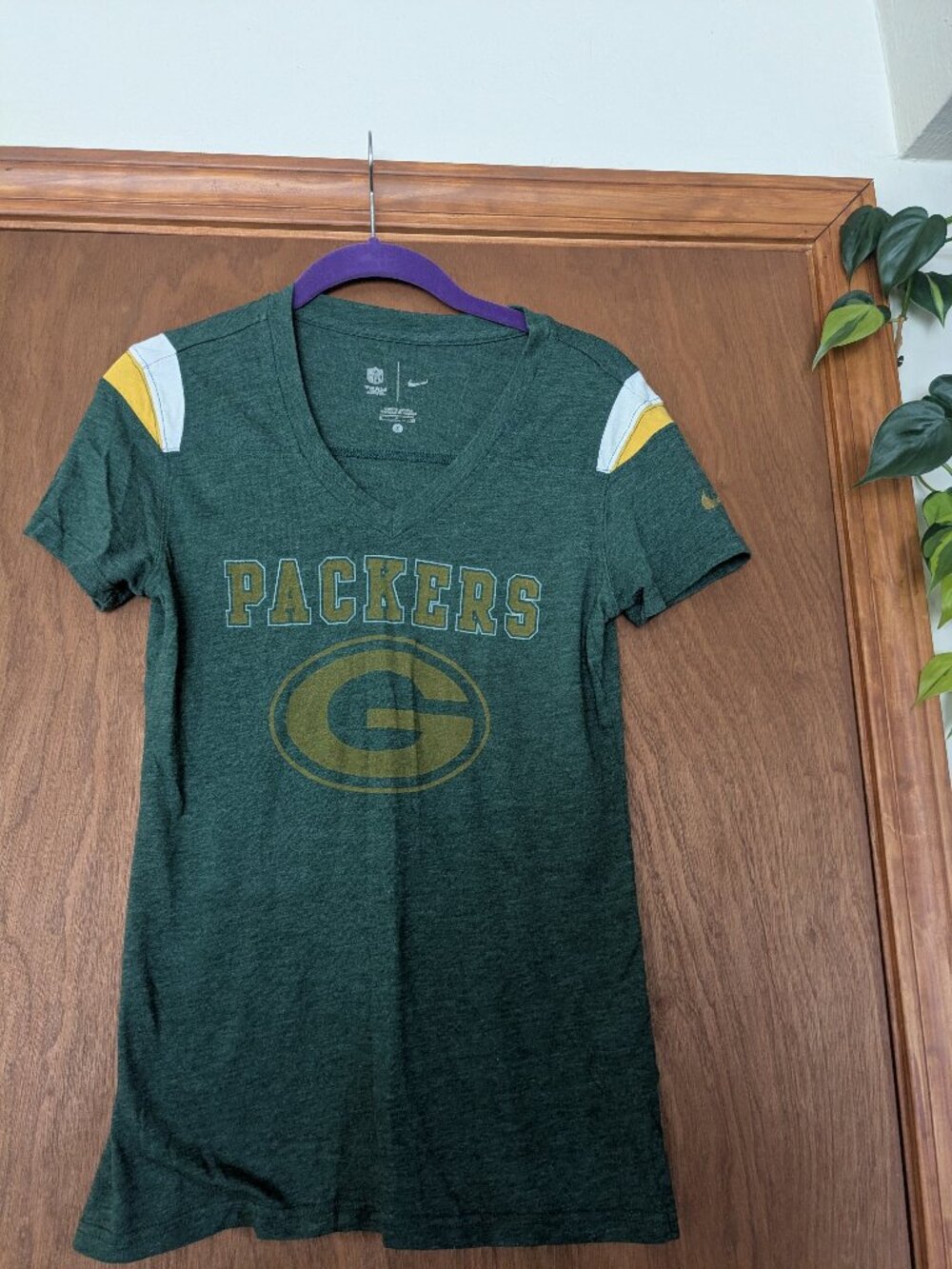 Nike NFL Packers Tshirt Womens